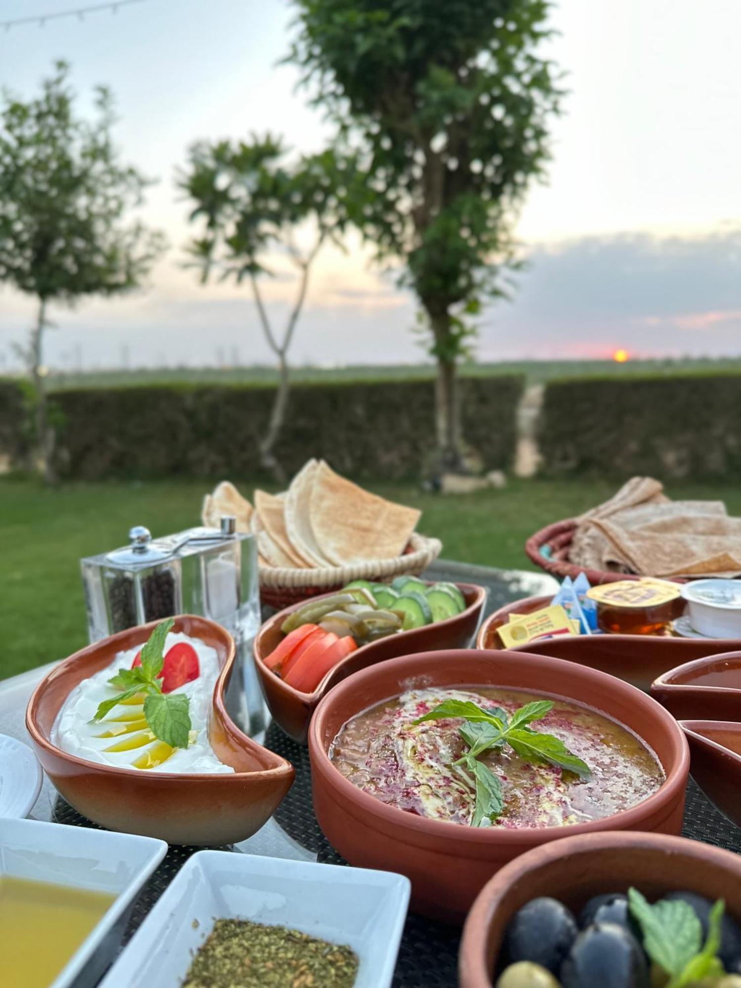 Al Malfa Resort Унайза Екстериор снимка