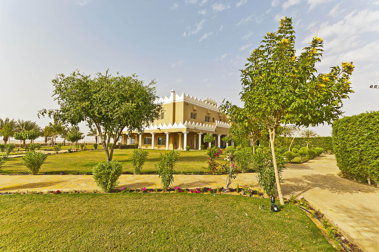 Al Malfa Resort Унайза Екстериор снимка