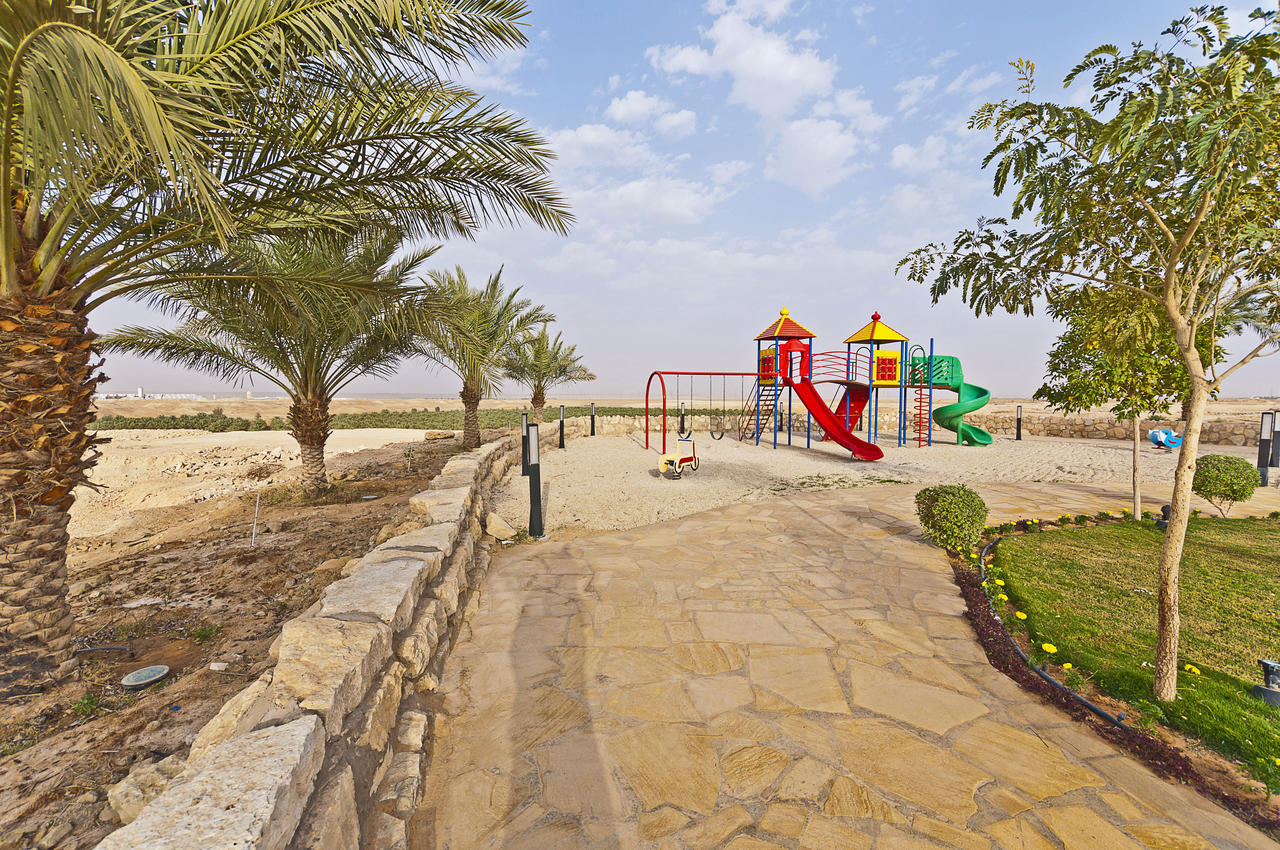 Al Malfa Resort Унайза Екстериор снимка